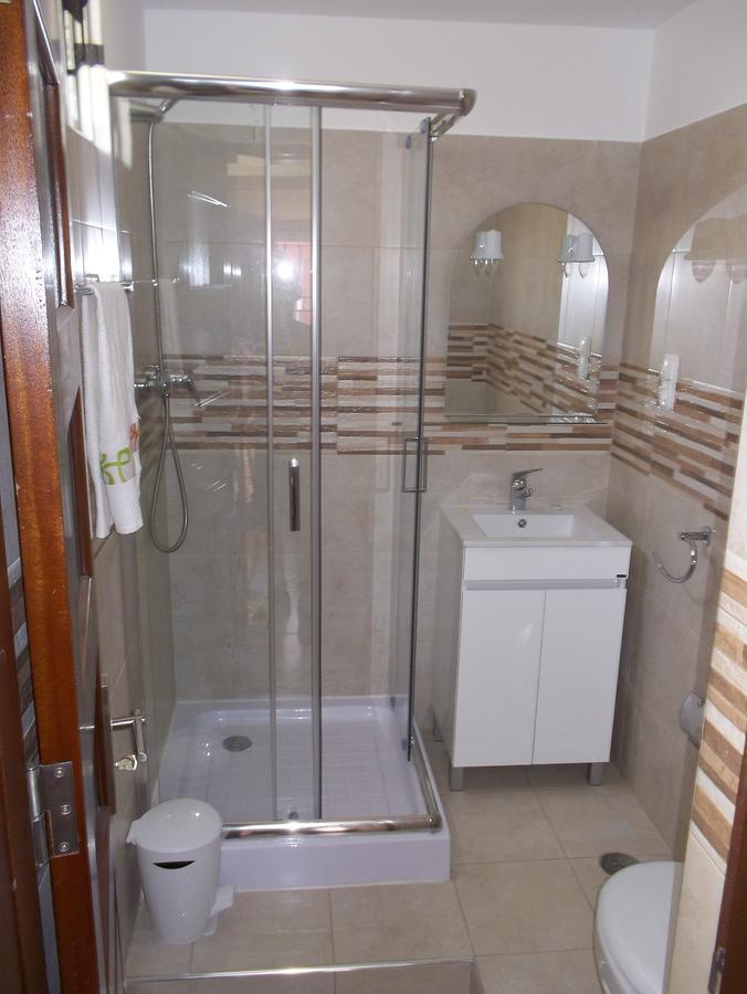 Basic Hotel Mindelo Ngoại thất bức ảnh