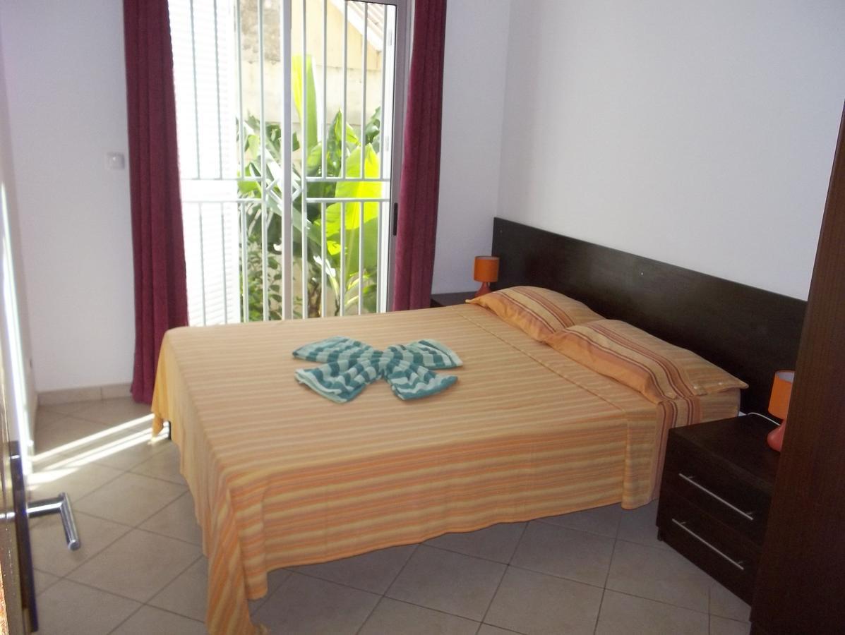 Basic Hotel Mindelo Ngoại thất bức ảnh