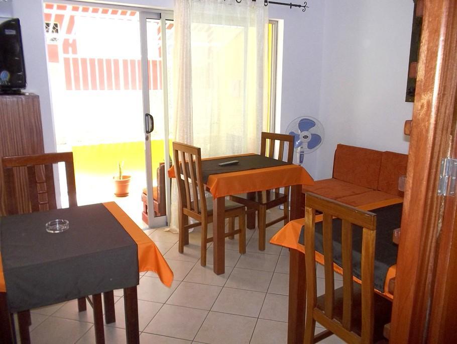 Basic Hotel Mindelo Ngoại thất bức ảnh