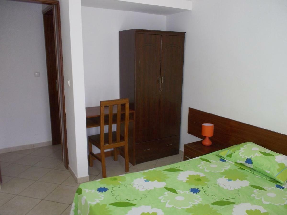 Basic Hotel Mindelo Ngoại thất bức ảnh
